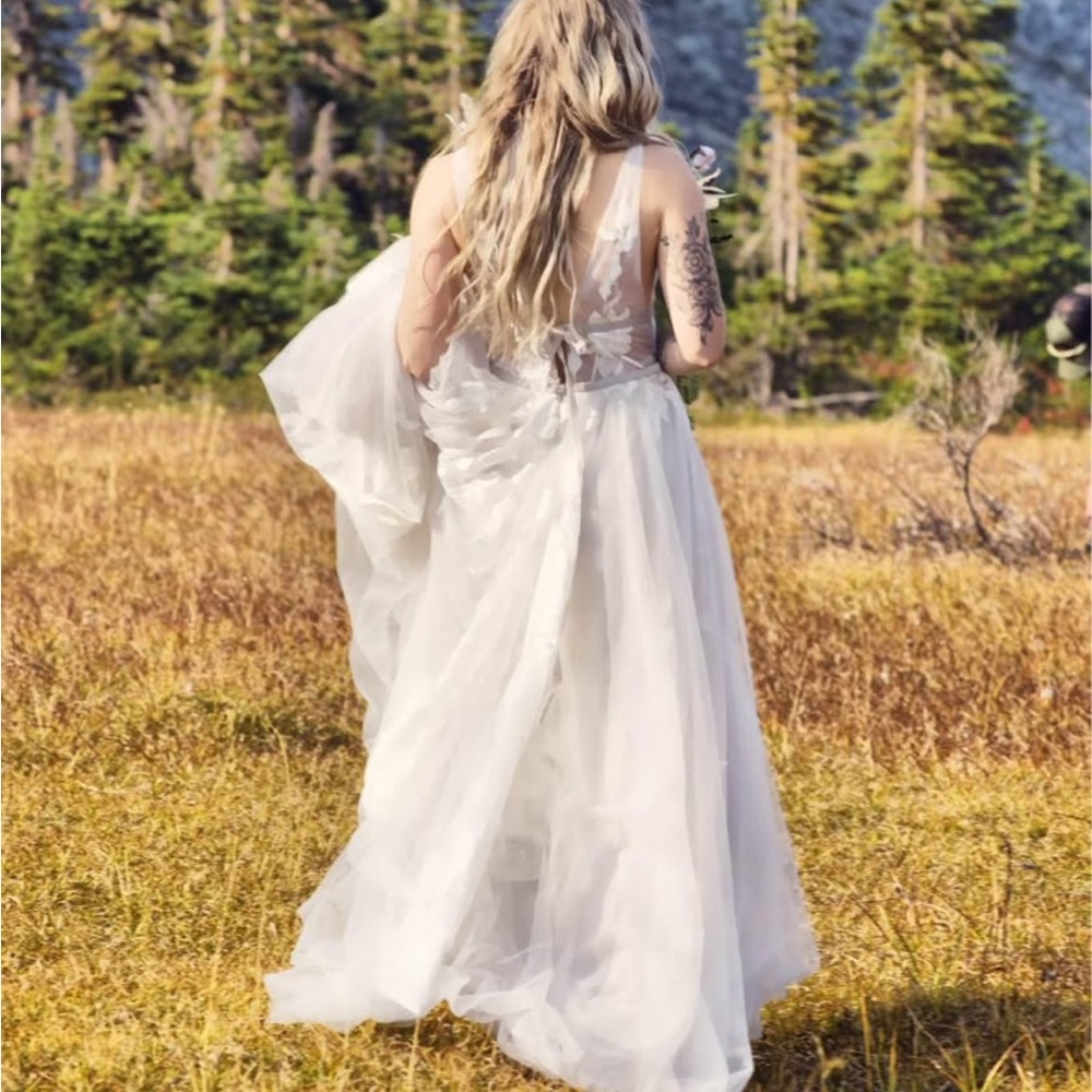 Willowby Galatea Gray Floral Wedding Dress - Picture 3 of 6